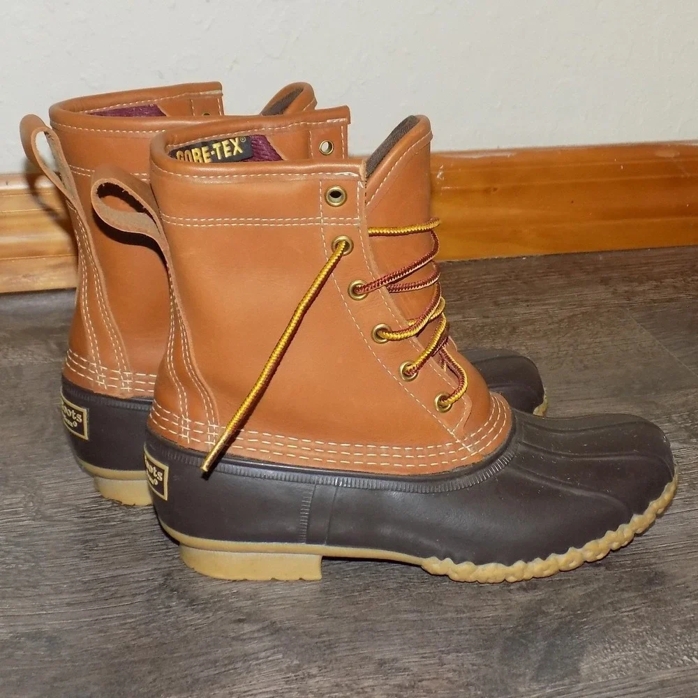 LL Bean Boots Women 6 M Tan Brown Excellent Gore-Tex Thinsulate Duck Boots